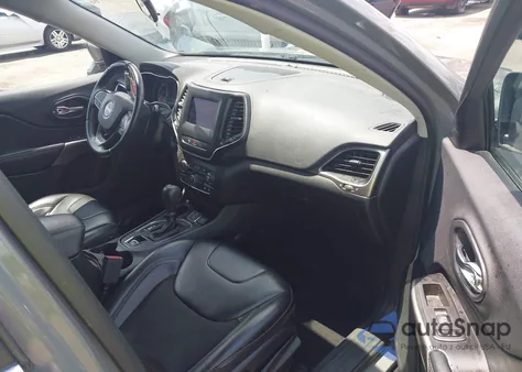 2019 Jeep Cherokee Latitude Plus Fwd из США, поврежденный, VIN 1C4PJLLB2KD434247